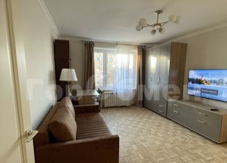 Сдаю 1-ком. квартиру, 34.5 м2, Москва, улица Дубки, 13, улица Дубки