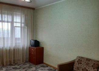 2-ком. квартира в аренду, 47 м2, Курск, улица Косухина, 38, Центральный округ