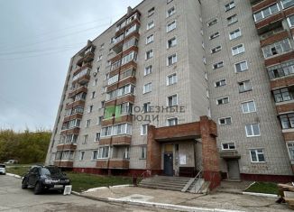 Продам 2-комнатную квартиру, 42 м2, Кировская область, Сосновая улица, 42