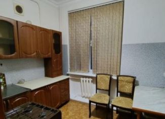 Сдача в аренду 2-ком. квартиры, 47 м2, Чечня, улица Л.Д. Даниева, 37