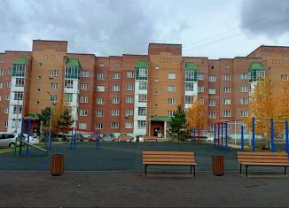 Продам 1-ком. квартиру, 42 м2, Сосновоборск, Солнечная улица, 45