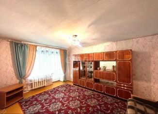 Продам 2-ком. квартиру, 52.3 м2, Приморский край, Советская улица, 116