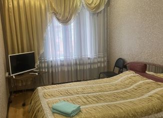 Сдам в аренду двухкомнатную квартиру, 60 м2, Хабаровский край, проспект Ленина, 30