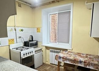 2-ком. квартира на продажу, 43 м2, Астраханская область, улица Ленина, 23