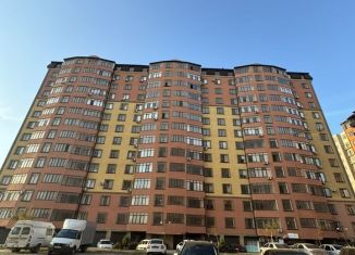 Продажа 2-ком. квартиры, 64 м2, Махачкала, Ленинский внутригородской район, улица Хаджи Булача, 16Б