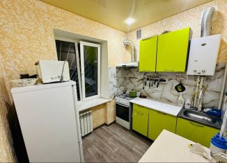 Продается однокомнатная квартира, 30 м2, Таганрог, улица Ленина, 222Б