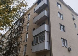 Продаю 3-ком. квартиру, 50 м2, Ростов-на-Дону, проспект Ленина, 223, Ворошиловский район