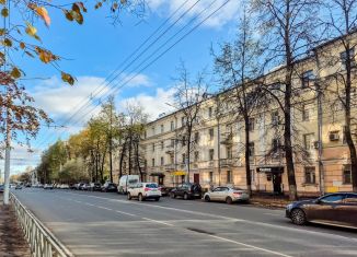 Продается 3-ком. квартира, 63.6 м2, Ярославль, Большая Октябрьская улица, 69