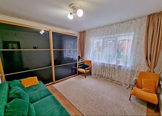 Продажа 2-ком. квартиры, 45 м2, Таганрог, улица Карла Либкнехта, 87