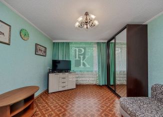 Продается 2-комнатная квартира, 54 м2, Севастополь, улица Косарева, 13