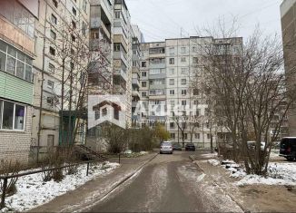 Продается трехкомнатная квартира, 71.2 м2, Ивановская область, улица Танкиста Александрова, 9