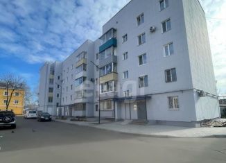 Продаю однокомнатную квартиру, 32 м2, Комсомольск-на-Амуре, улица Кирова, 15к2