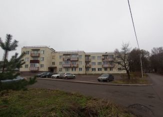 Продаю 1-комнатную квартиру, 39 м2, городской посёлок Рощино, Социалистическая улица, 11