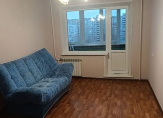 Сдается 1-ком. квартира, 33 м2, Тольятти, улица Ворошилова, 31