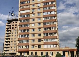 Аренда 2-ком. квартиры, 73 м2, Магнитогорск, проспект Карла Маркса, 216