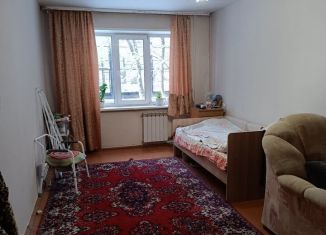 Продается 2-ком. квартира, 47 м2, Саяногорск, микрорайон Советский, 33