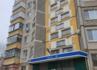 Сдам в аренду 3-комнатную квартиру, 61 м2, Липецкая область, улица Катукова, 38