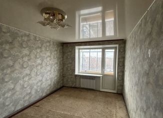 Продается 3-ком. квартира, 62.5 м2, Челябинская область, улица Чкалова, 4