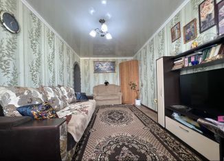 Продается 2-комнатная квартира, 44 м2, Абакан, улица Кошурникова, 1