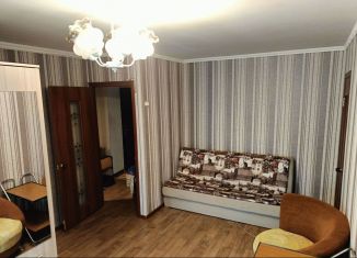 Сдам в аренду 2-ком. квартиру, 50 м2, Амурск, проспект Мира, 28