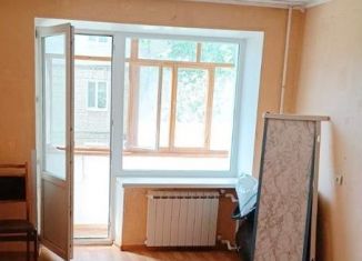 Продам 2-ком. квартиру, 44 м2, Таганрог, улица Шаумяна, 8