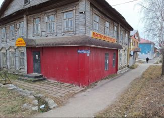 Торговая площадь на продажу, 50 м2, Малмыж, улица Карла Маркса, 16