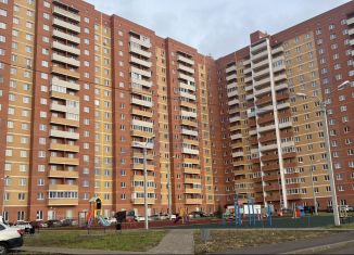 Продажа 3-комнатной квартиры, 72.6 м2, Дмитров, микрорайон имени В.Н. Махалина, 39