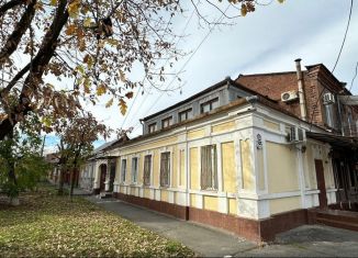 3-комнатная квартира в аренду, 75 м2, Владикавказ, улица Карла Маркса, 25