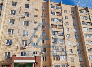 Продается 1-ком. квартира, 27 м2, Тольятти, улица Толстого, 17