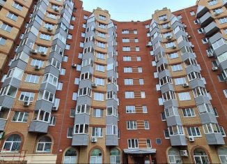 Продажа 3-ком. квартиры, 81.2 м2, Уфа, Дуванский бульвар, 21