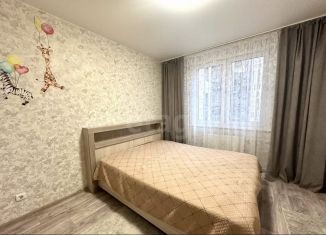 Сдается в аренду 2-ком. квартира, 50 м2, Казань, улица Александра Курынова, 6к2