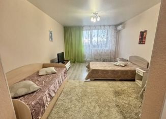 Сдаю однокомнатную квартиру, 60 м2, Абакан, улица Некрасова, 18