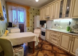 Продаю трехкомнатную квартиру, 88 м2, Пушкино, Набережная улица, 35к5