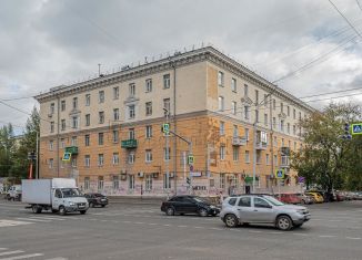 3-комнатная квартира на продажу, 72 м2, Екатеринбург, улица Мамина-Сибиряка, 171, метро Динамо