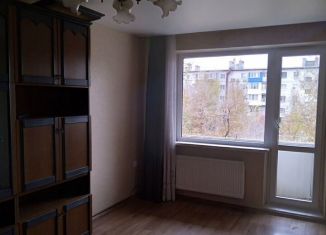 Продажа трехкомнатной квартиры, 61 м2, Волгоград, улица Кирова, 149