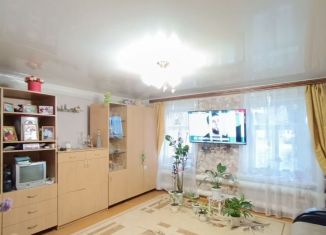 Продается 1-ком. квартира, 30 м2, Сарапул, улица Горького, 54