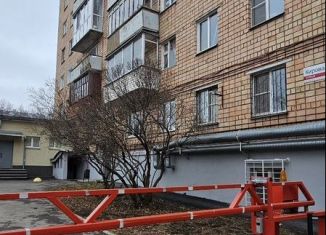 Продажа 1-комнатной квартиры, 32 м2, Ижевск, улица Кирова, 5, Октябрьский район