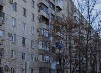 Продается 3-ком. квартира, 61 м2, Волгоградская область, Удмуртская улица, 95