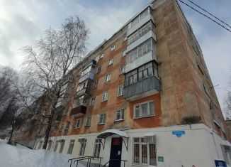 2-ком. квартира на продажу, 45.3 м2, Лысьва, проспект Победы, 3