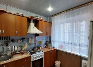 3-ком. квартира на продажу, 42 м2, Курская область, Обоянская улица, 28