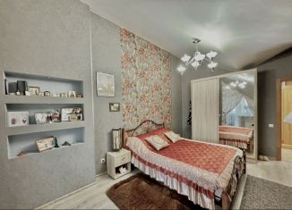 Продается 2-ком. квартира, 80 м2, Воронежская область, Пролетарская улица, 81