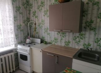 Сдам в аренду 1-ком. квартиру, 36 м2, Аксай, улица Вартанова, 10