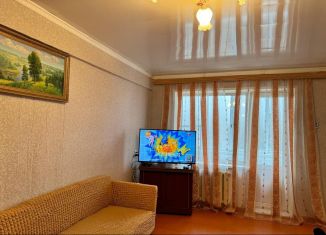 Сдача в аренду 2-ком. квартиры, 45 м2, Тула, улица Металлургов, 75