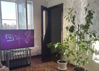 Аренда 3-комнатной квартиры, 50 м2, Дагестан, улица Абдуллы Гаджиева, 38А