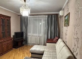 Сдаю 1-ком. квартиру, 39 м2, Ростов-на-Дону, улица Жмайлова