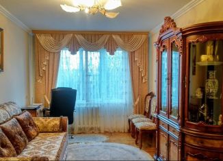 Сдается 3-ком. квартира, 74 м2, Нальчик, проспект Кулиева, 13