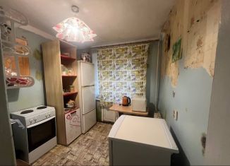 Продается 1-комнатная квартира, 30.4 м2, Тюмень, улица Мельникайте, 48, Центральный округ