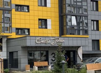 Продаю трехкомнатную квартиру, 85.8 м2, село Ямное, улица Генерала Черткова, 2