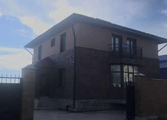 Сдается в аренду дом, 230 м2, Казань, Красивая улица, 30