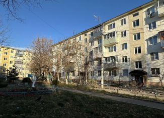 Продажа 1-комнатной квартиры, 30 м2, Серпухов, улица Горького, 8В